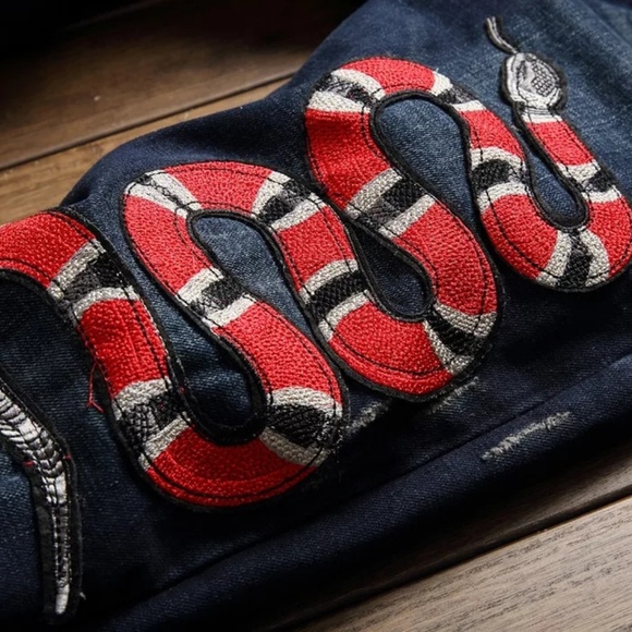 Designer Patchwork Jeans - Picture 3 of 4